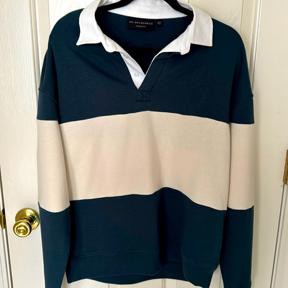 Rugby Shirt Oversized Style